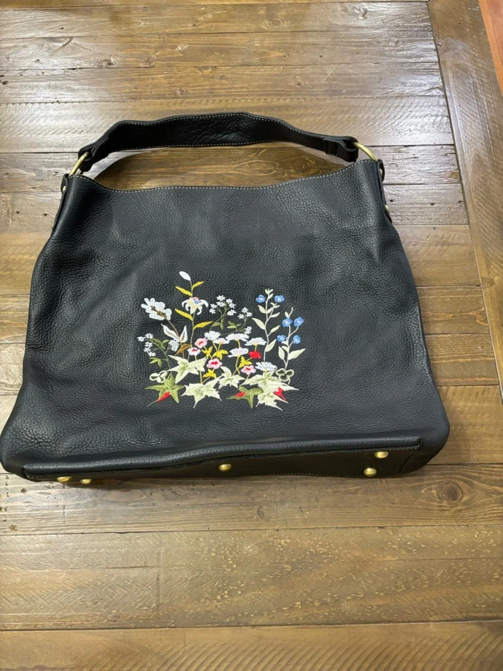 Amerileather Floral Embroidered Leather Hobo Bag